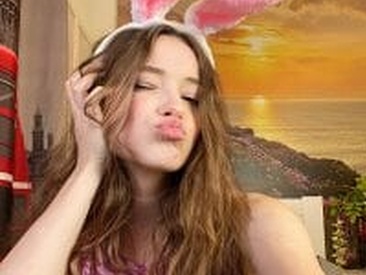 Recent Screen Shot of MonicaSinneta