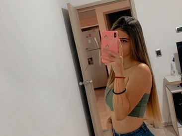 Recent Screen Shot of Mouna_Fara