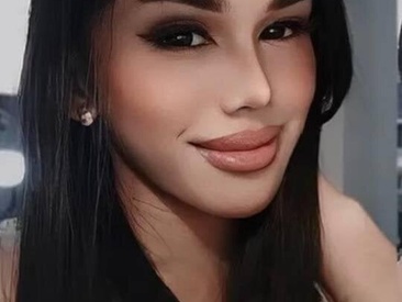 Recent Screen Shot of MsSophiaCumLoader