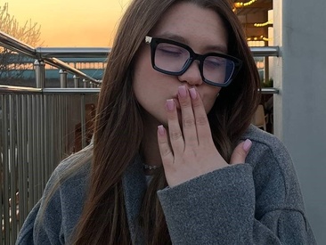 Recent Screen Shot of NaughtyMollyXx