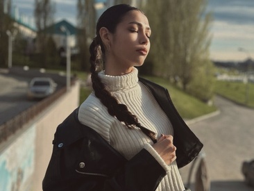 Recent Screen Shot of NeliaBermea