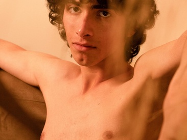 Recent Screen Shot of Nude_Boy18