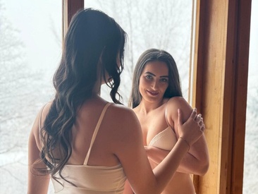 Recent Screen Shot of OfficeGirls