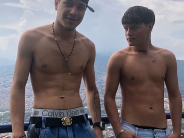 Recent Screen Shot of Oficial_KingOfHeavens