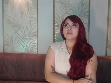 Recent Screen Shot of Raelynn_gh
