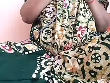 Recent Screen Shot of Riya_riyaa