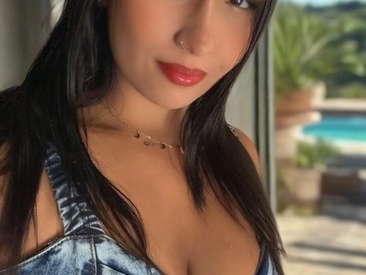 Recent Screen Shot of Rose_monroee