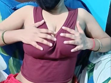 Recent Screen Shot of SEXI-bhabhi-rimi