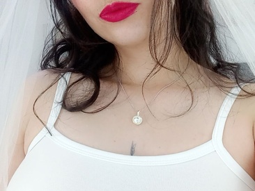 Recent Screen Shot of Samantha_blow