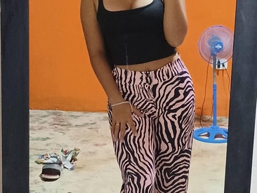 Recent Screen Shot of Sara_Monrou_