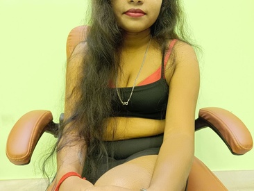 Recent Screen Shot of Sexy-suhana-