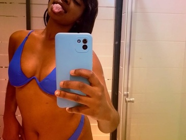 Recent Screen Shot of SexyBlackDiamondX