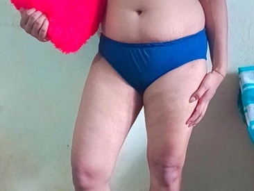 Recent Screen Shot of Sexy_Purvi