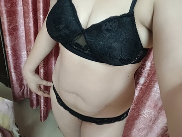 Recent Screen Shot of Sexy_Riva_Zx