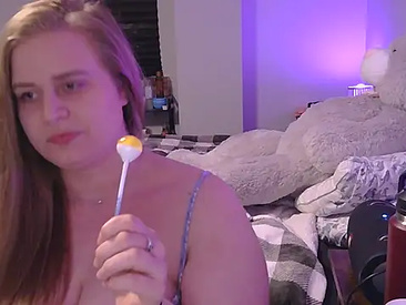 Recent Screen Shot of Sexyblonde12344