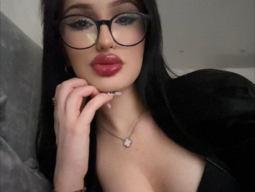 Recent Screen Shot of ShayLisse