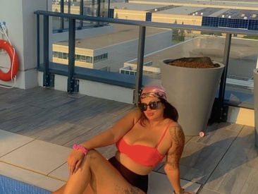 Recent Screen Shot of SultryCurves