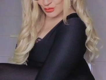 Recent Screen Shot of Tania9_