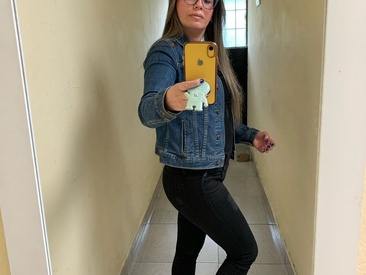 Recent Screen Shot of Tania_ass