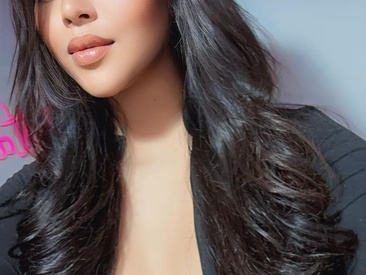 Recent Screen Shot of TheLegendary_MissShantal