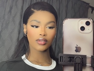 Recent Screen Shot of Thick_Lucia