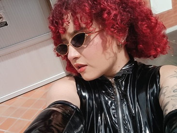 Recent Screen Shot of Tracielowe_w