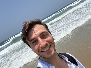 Recent Screen Shot of UrHotManBj