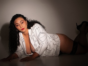 Recent Screen Shot of VaniaRose