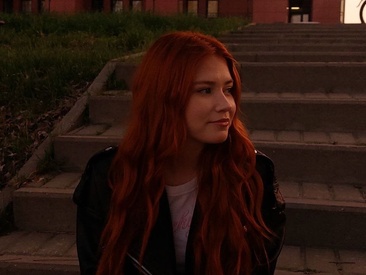 Recent Screen Shot of VelvetLinaRoom