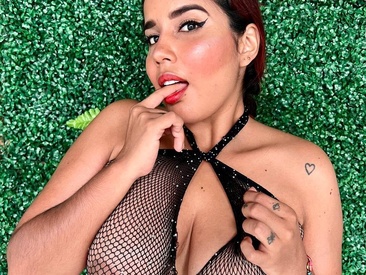Recent Screen Shot of Violetta_0