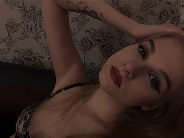 Recent Screen Shot of ViviAnneD