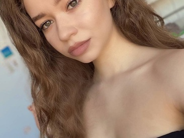 Recent Screen Shot of Vivian_Naytt