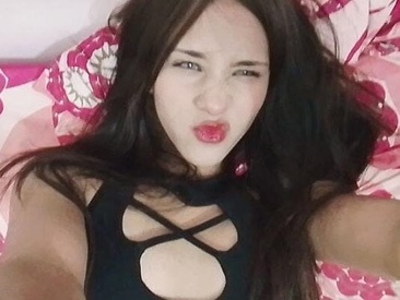 Recent Screen Shot of Zoe_brooke1