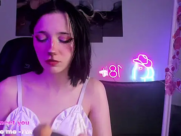 Recent Screen Shot of _Dark__Willow_