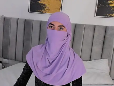 Recent Screen Shot of _Zahiira_