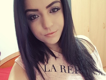 Recent Screen Shot of adelline