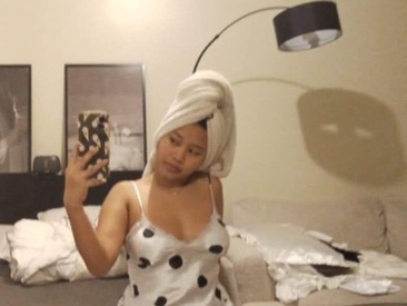 Recent Screen Shot of asianwild_girl