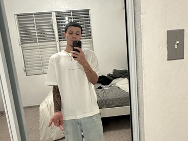 Recent Screen Shot of bigcocklugo