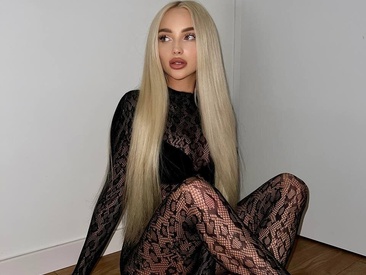 Recent Screen Shot of blonde_di