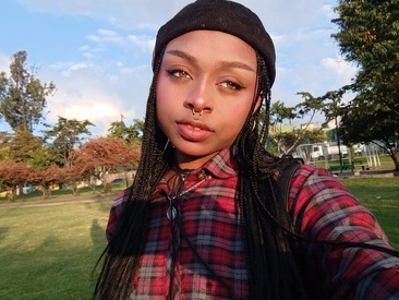 Recent Screen Shot of blue_velvett