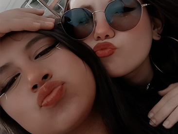 Recent Screen Shot of cameron_april