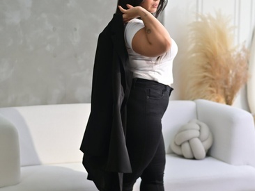 Recent Screen Shot of camiladuke7