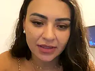 Recent Screen Shot of carol_amorim