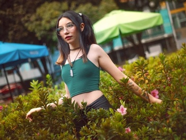 Recent Screen Shot of charlottemoonxz