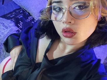 Recent Screen Shot of dafnelee