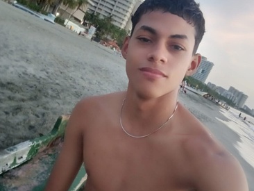 Recent Screen Shot of deivid_bigcock1