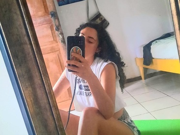 Recent Screen Shot of eleganceafterdark