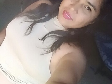 Recent Screen Shot of emilily_rose_dirty