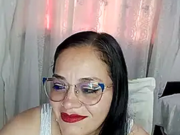 Recent Screen Shot of emily_sweet13