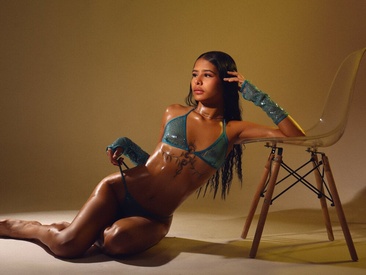 Recent Screen Shot of hannah_teehn